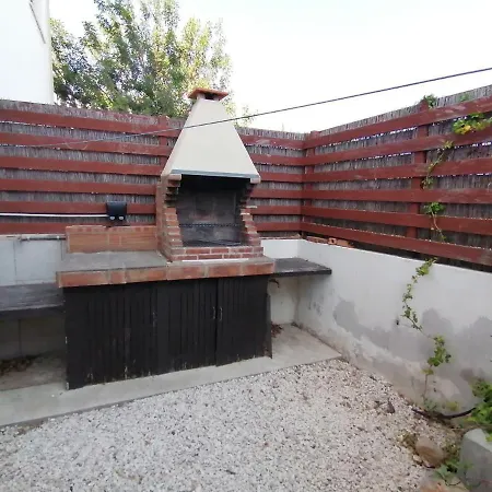Townh House بيت للعطل *